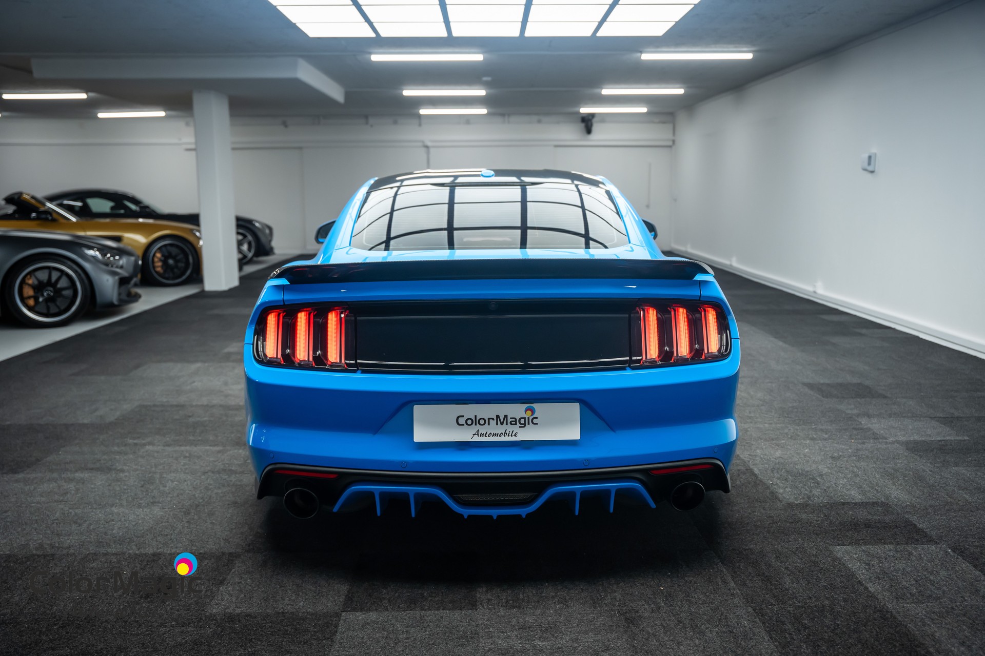 FORD * Mustang 5.0 V8 HANDSCHALTUNG GT BLUE EDITION SPORTPAKET *-image-4