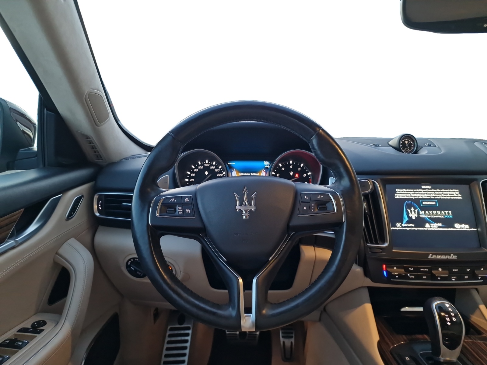 MASERATI Levante S 3.0 V6-image-11