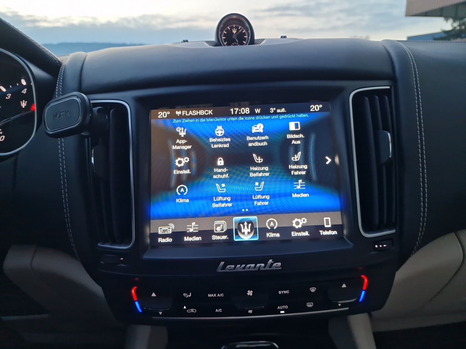 MASERATI Levante S 3.0 V6-image-16