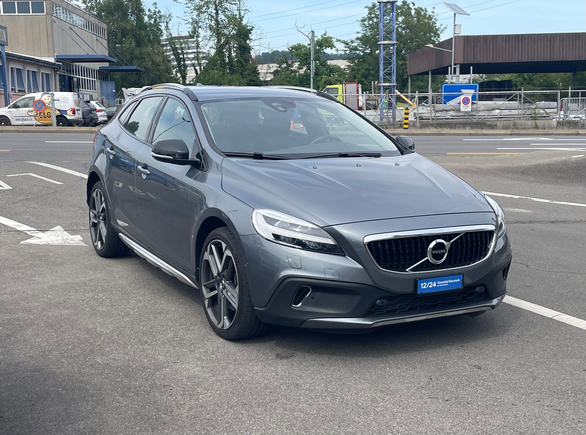 VOLVO V40 Cross Country T4 AWD Lyx Geartronic-showroom-element-2