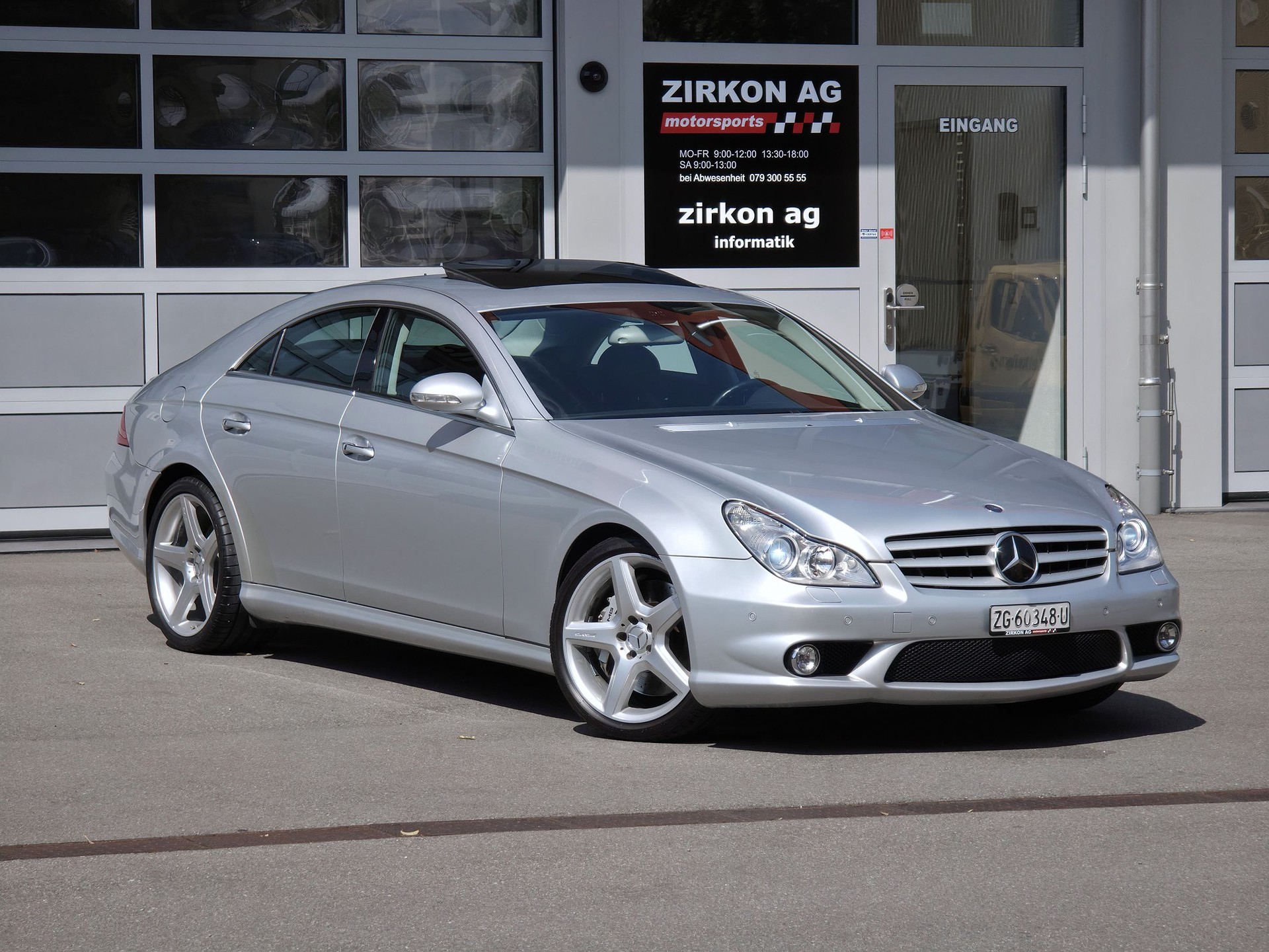 MERCEDES-BENZ CLS 55 AMG Automatic-showroom-element-2