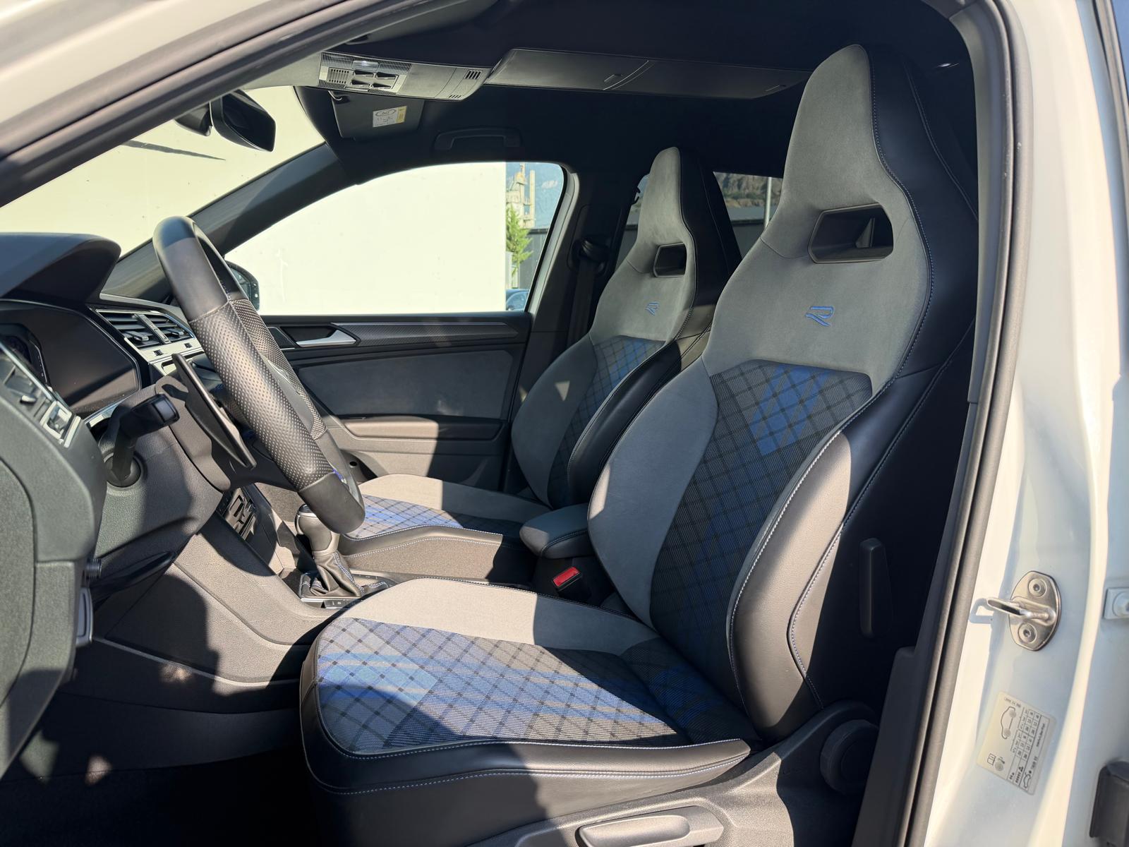 VW Tiguan 2.0TSI R 4Motion DSG-image-10