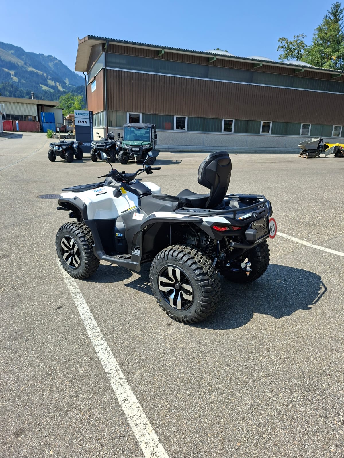 CAN-AM MAX EV-image-4