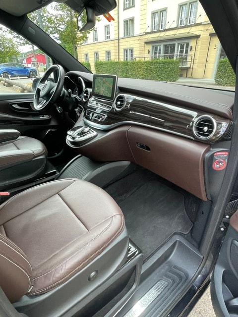 MERCEDES-BENZ V 250 d Avantgarde lang 4Matic 7G-Tronic-image-25