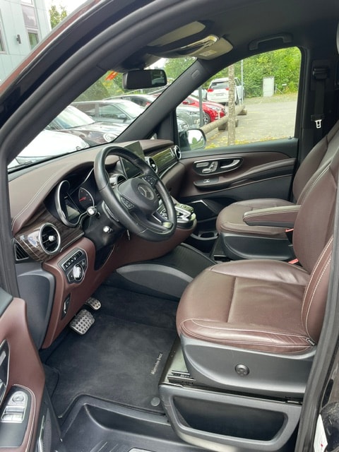MERCEDES-BENZ V 250 d Avantgarde lang 4Matic 7G-Tronic-image-15