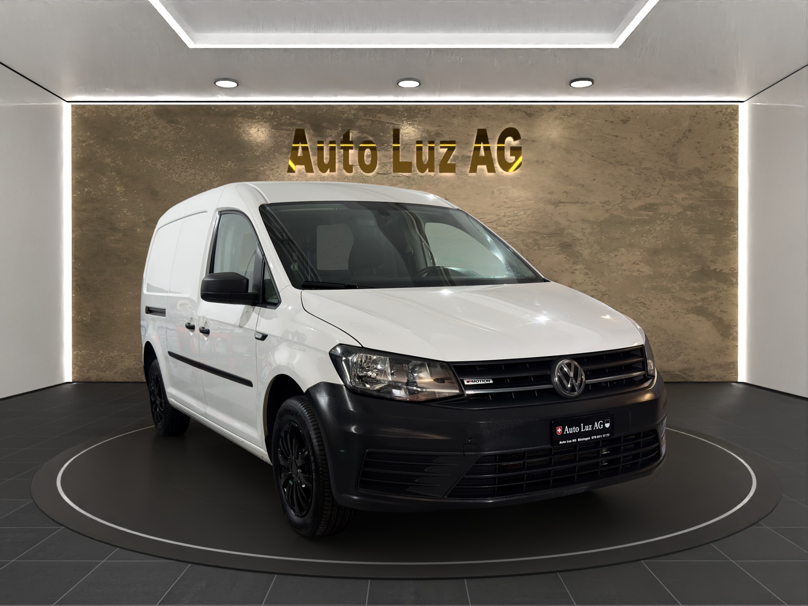VW Caddy Maxi 2.0TDI 4Motion BlueMotion Technology-image-5