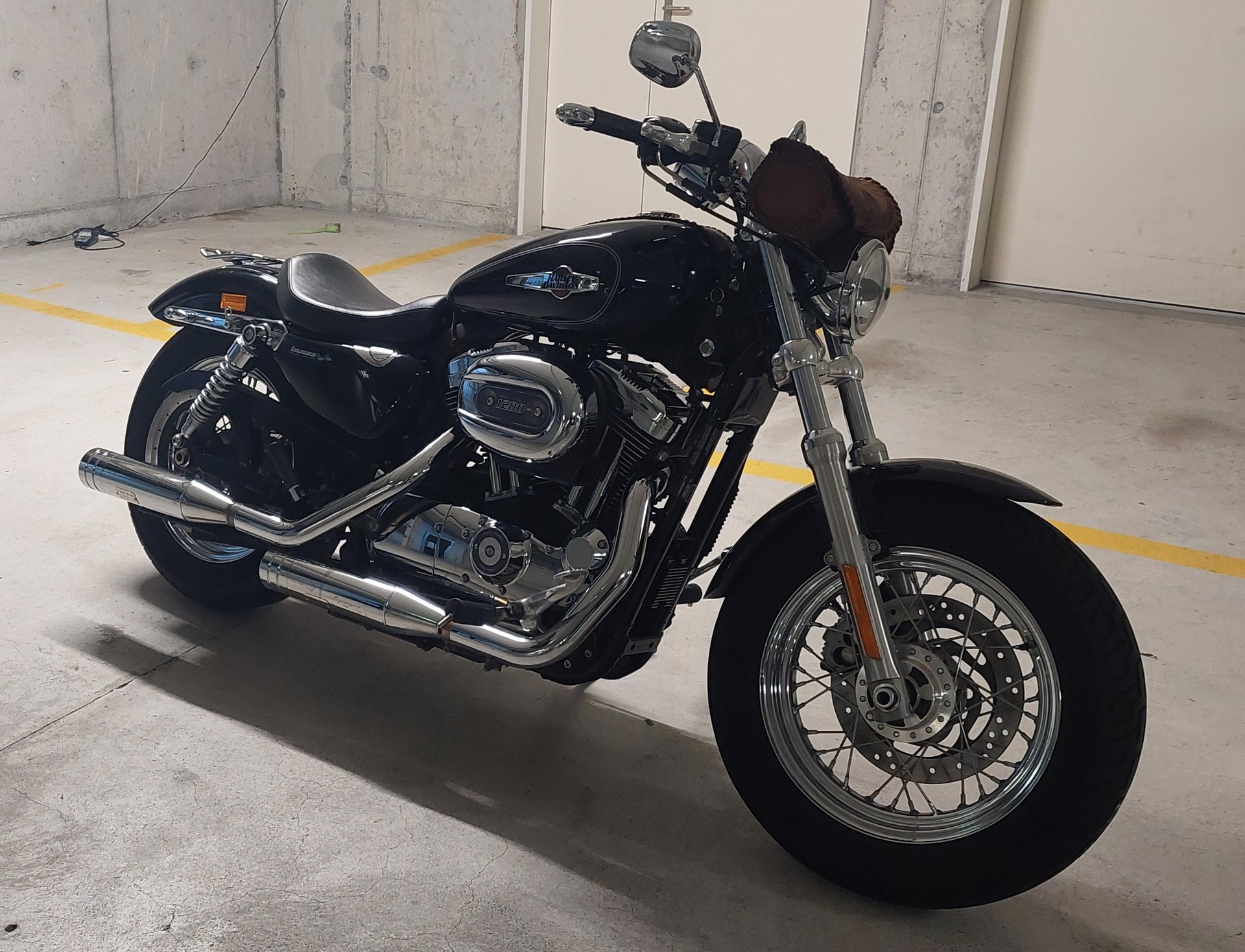 HARLEY-DAVIDSON XL 1200 C Sportster Custom-image-1