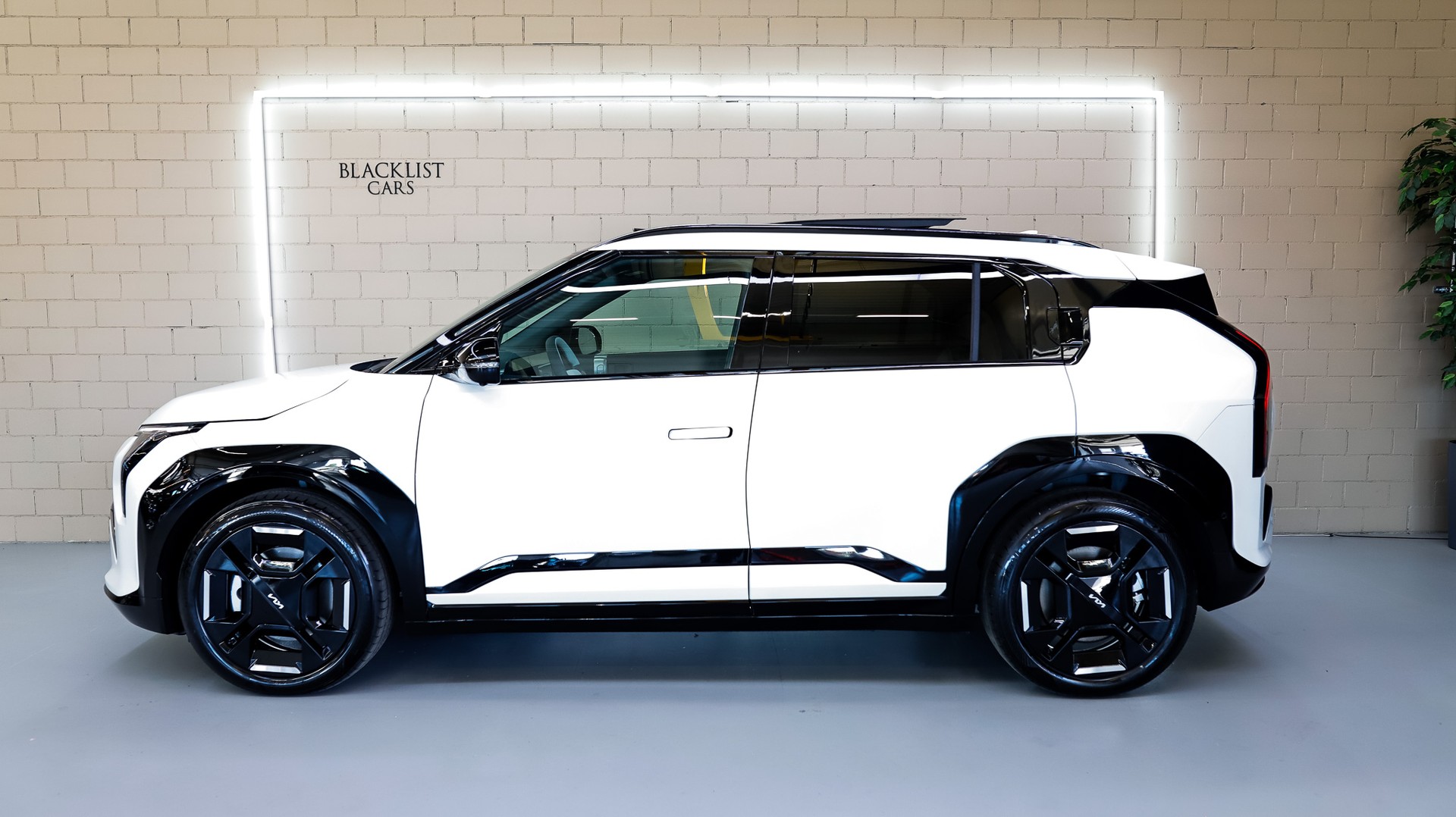 KIA EV3 81,4 kWh GT Line AWD 4x4-showroom-element-3