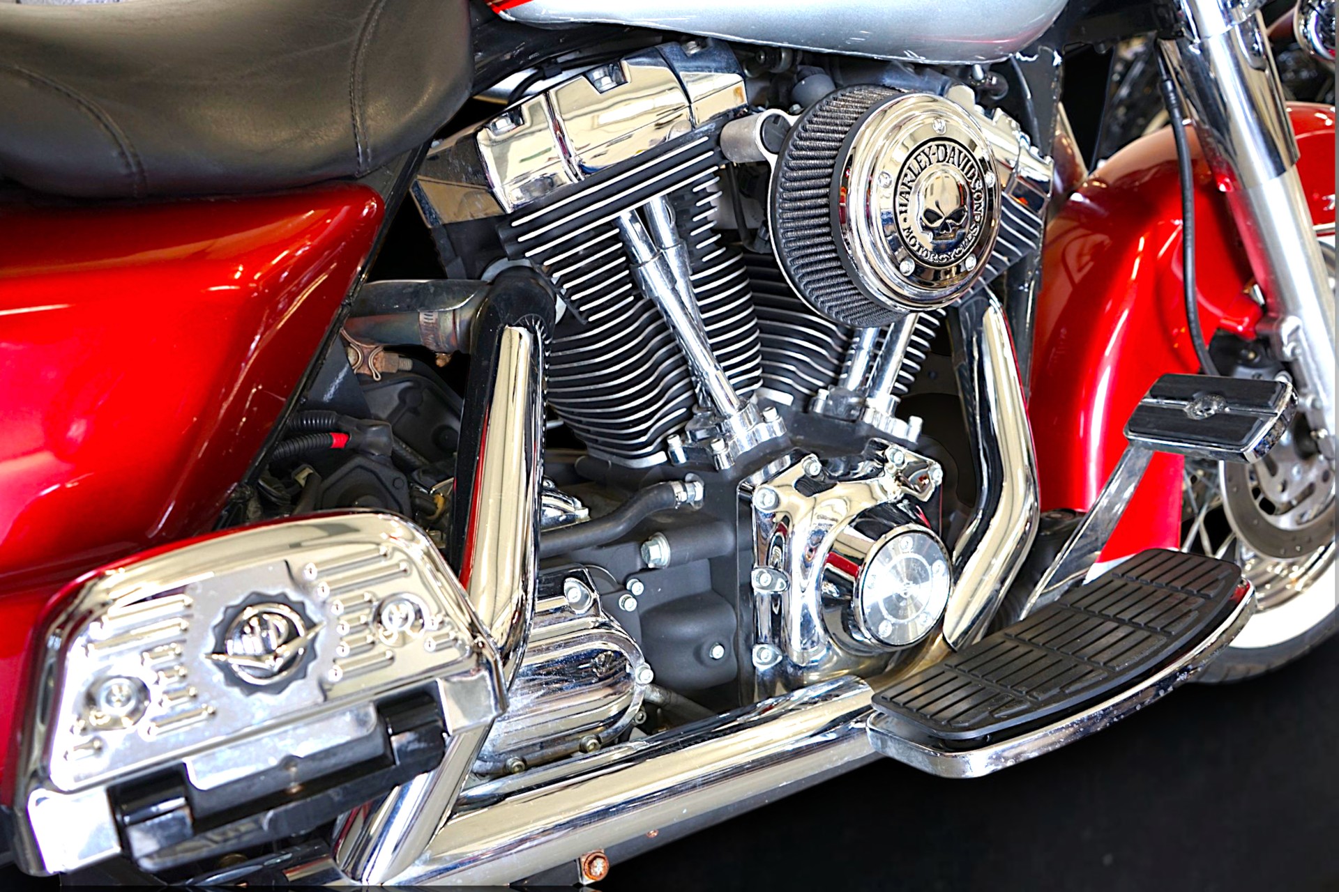 HARLEY-DAVIDSON FLHRI Road King-image-9