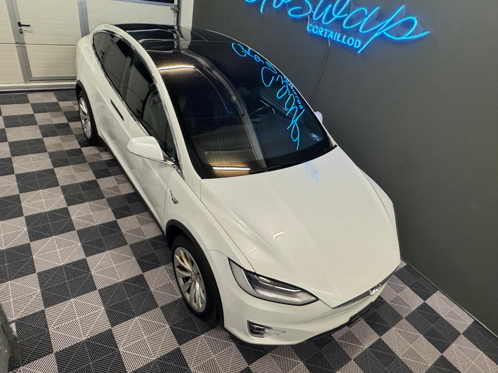 TESLA Model X 90 D-image-6
