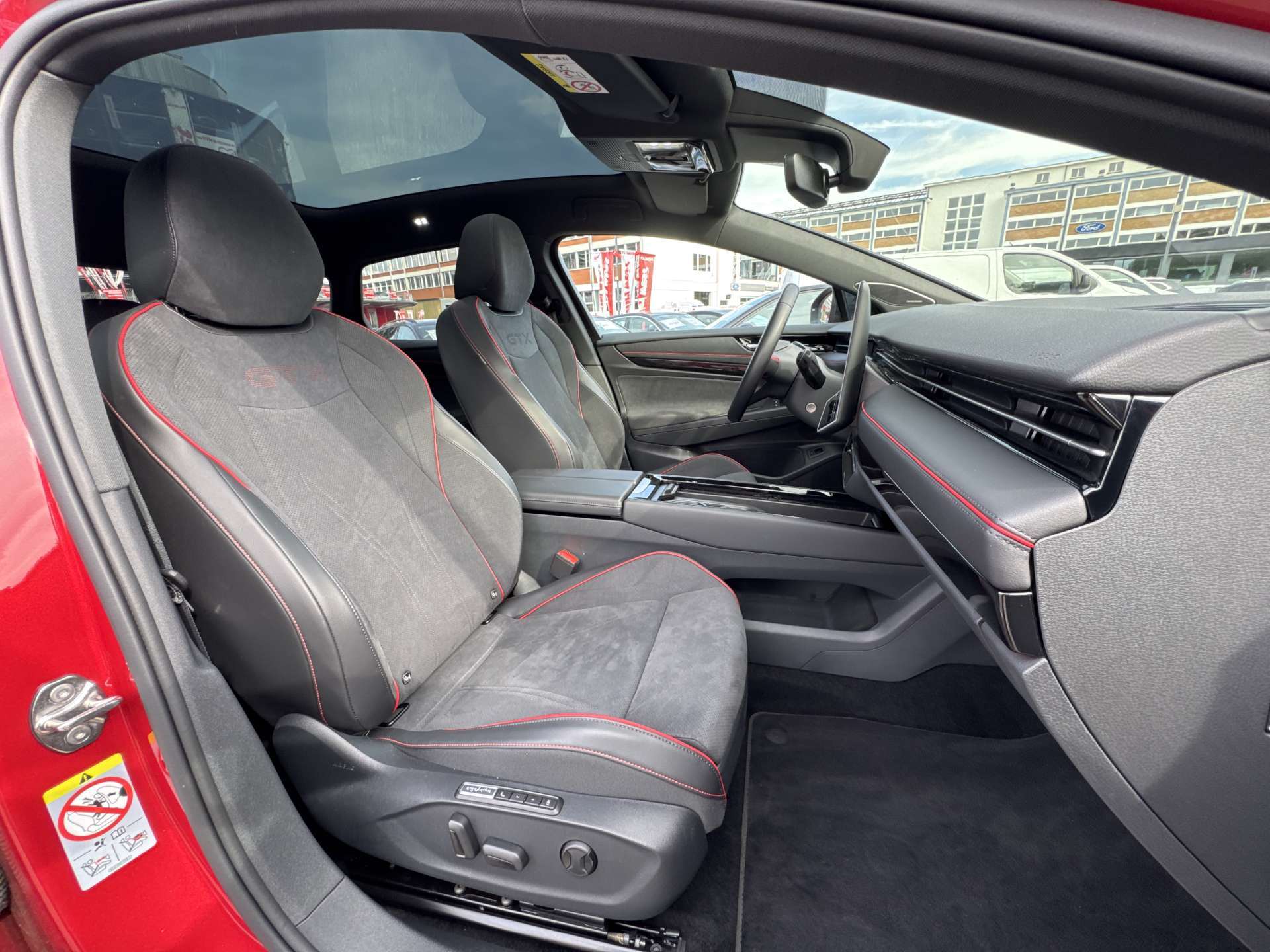 VW ID.7 GTX 86kWh 340PS 4Motion Automat-image-12
