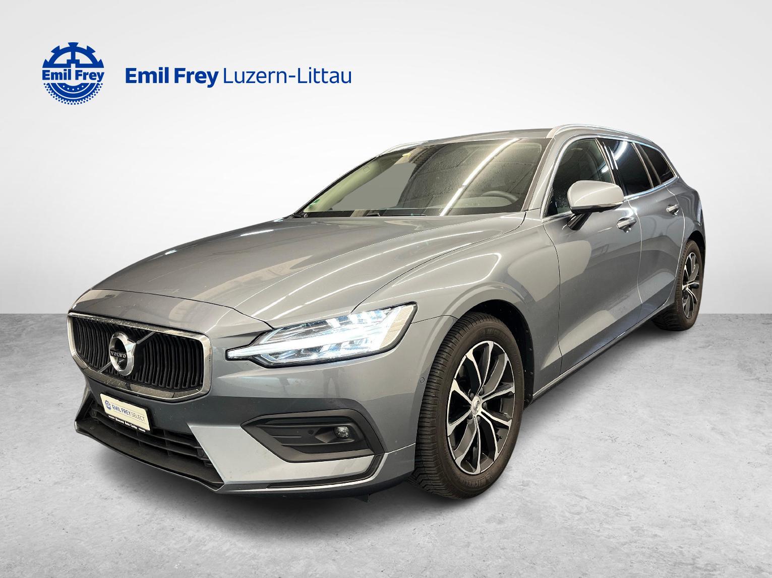 VOLVO V60 2.0 B4 Momentum