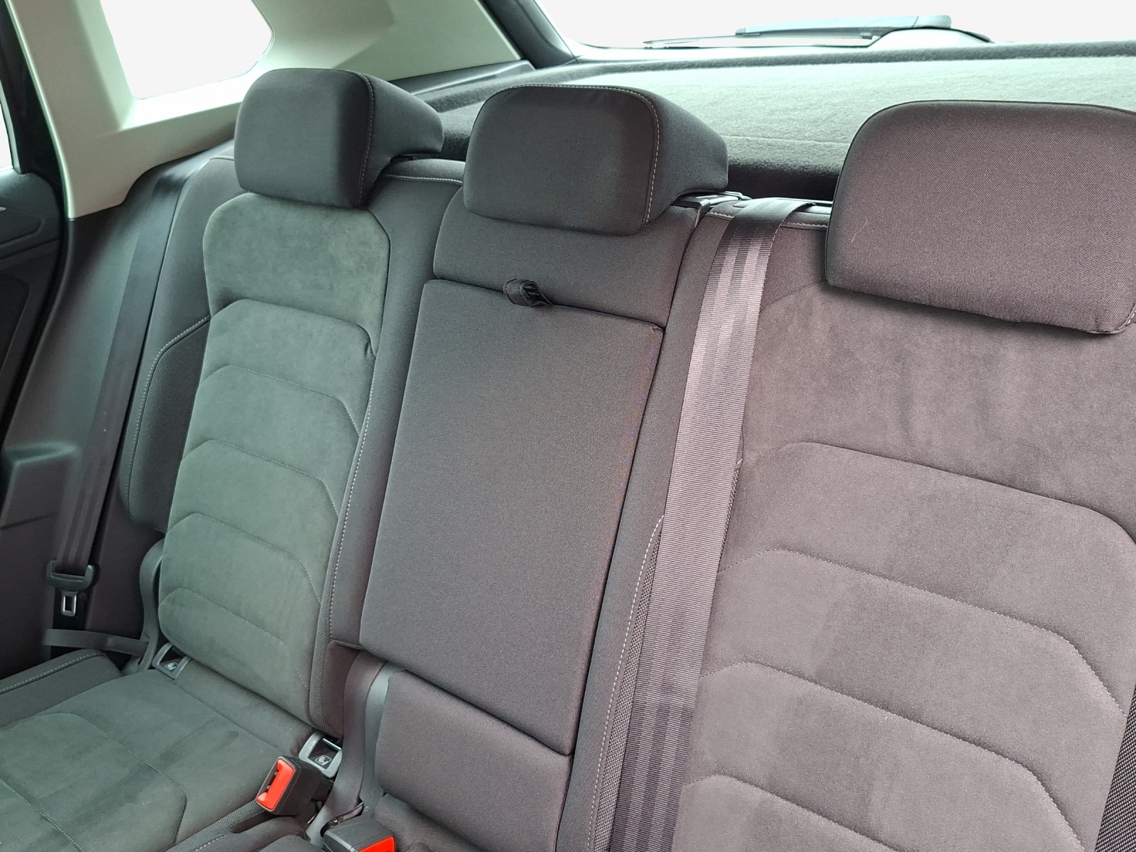 VW Tiguan 2.0TSI Highline 4Motion DSG-image-11