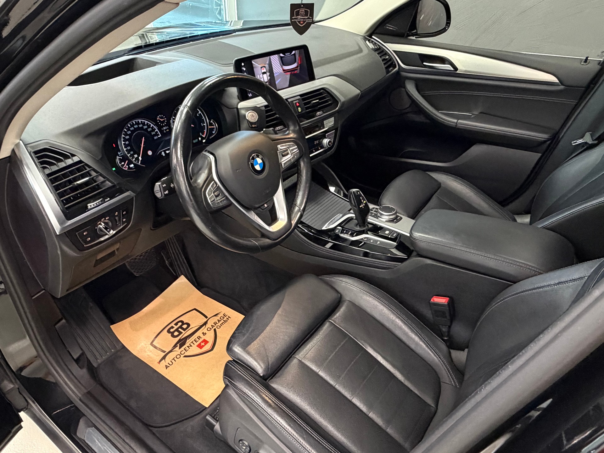 BMW X4 xDrive 20d xLine Steptronic-image-15