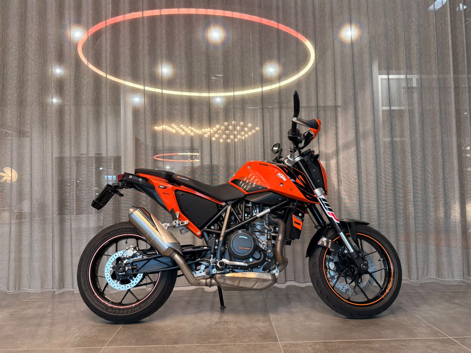 KTM 690 Duke