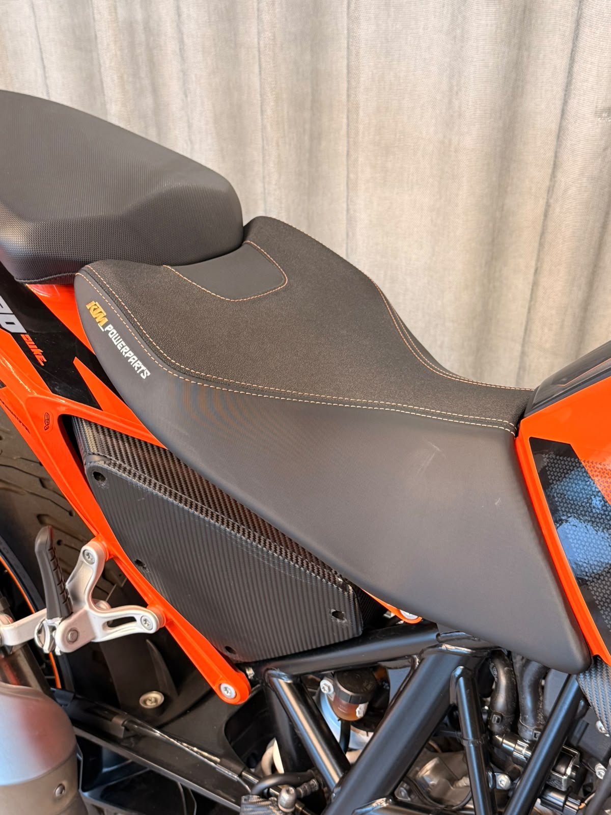 KTM 690 Duke-image-6