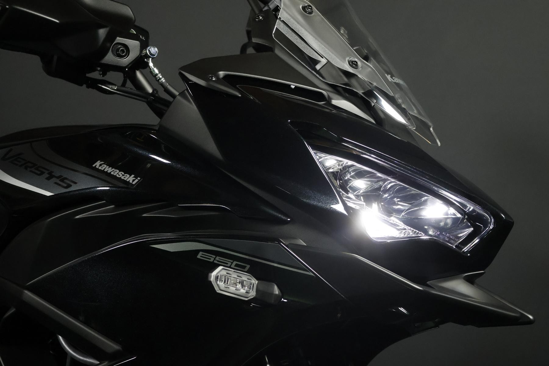 KAWASAKI Versys 650 Tourer (49/35KW)-image-3