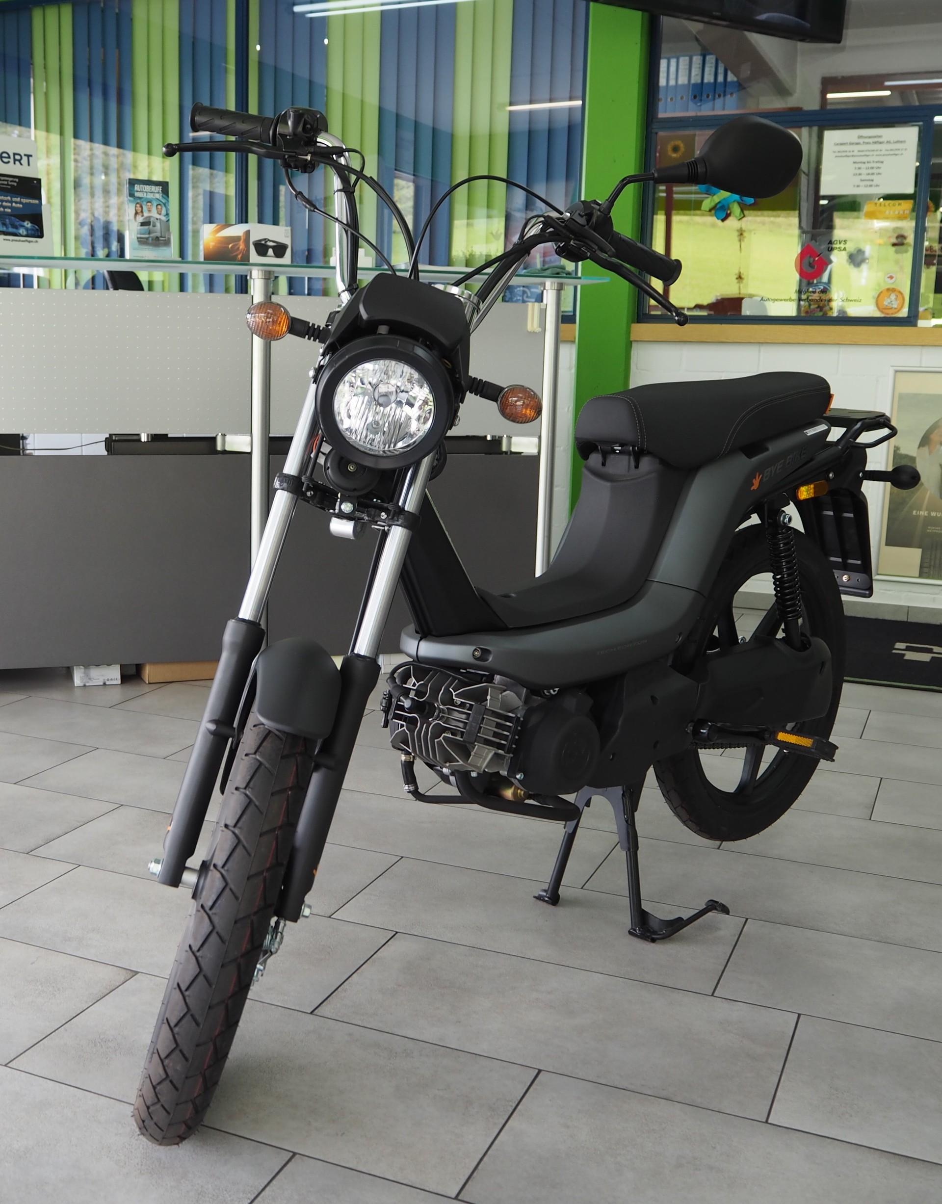 BYE BIKE Retro-image-0