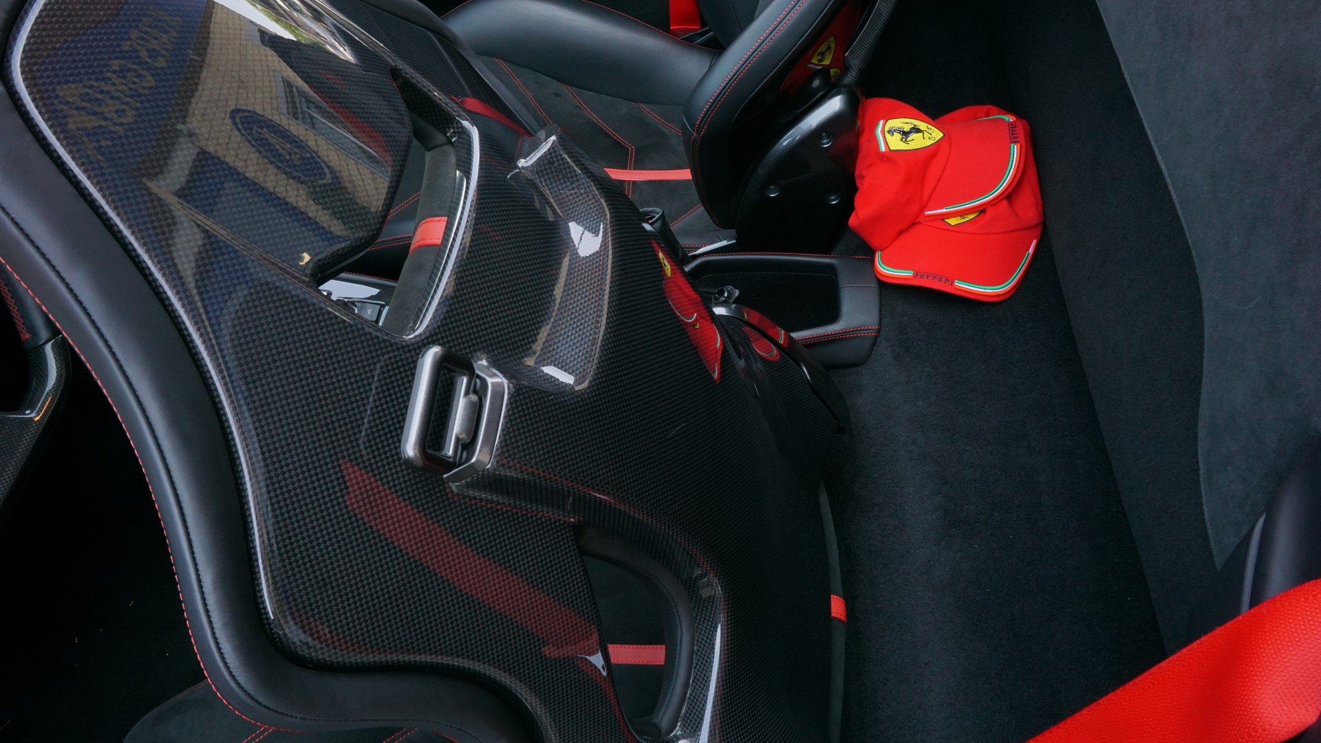 FERRARI 458 Spider Italia 4.5 V8-image-26