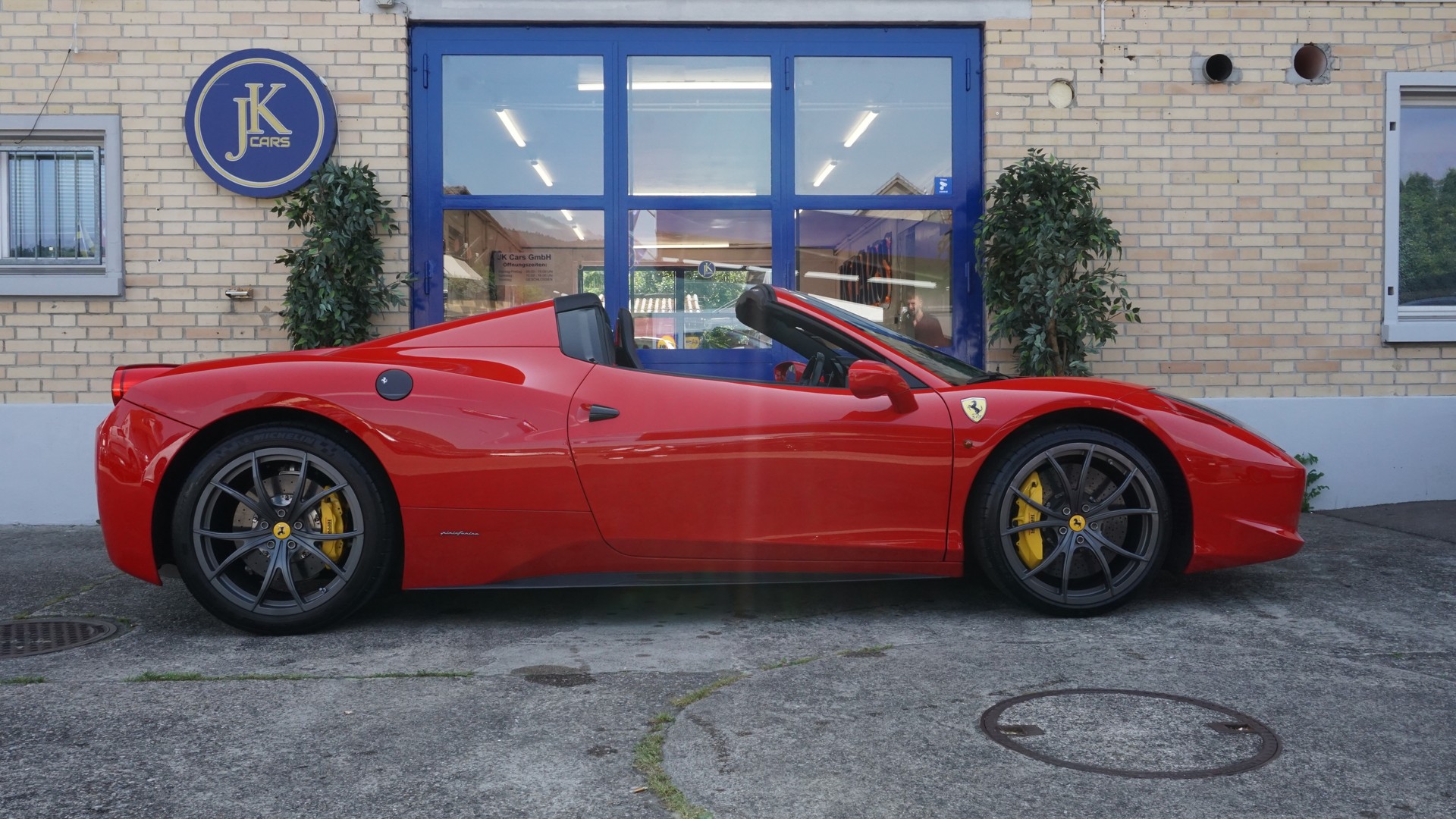 FERRARI 458 Spider Italia 4.5 V8-image-4