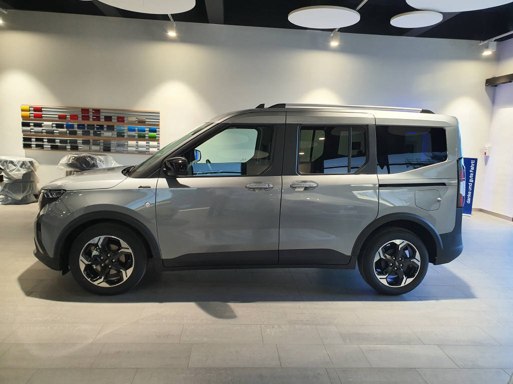 FORD TOURNEO COURIERier 1.0 EcoBoost Active-image-6