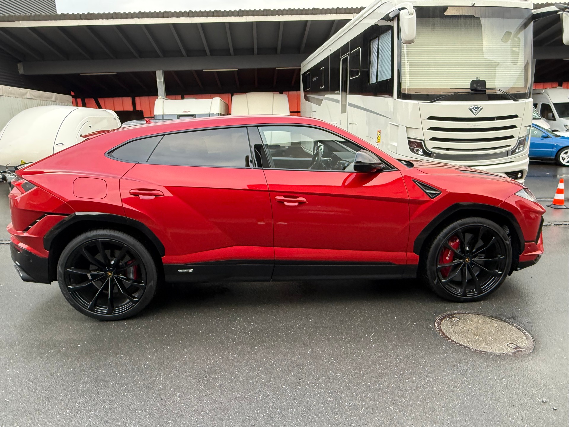 LAMBORGHINI Urus S E-Gear Aniversario 60 Jahre-image-5