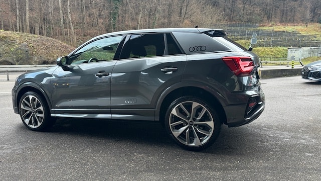 AUDI Q2 35 TFSI S line S-tronic-image-11