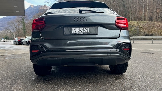 AUDI Q2 35 TFSI S line S-tronic-image-10