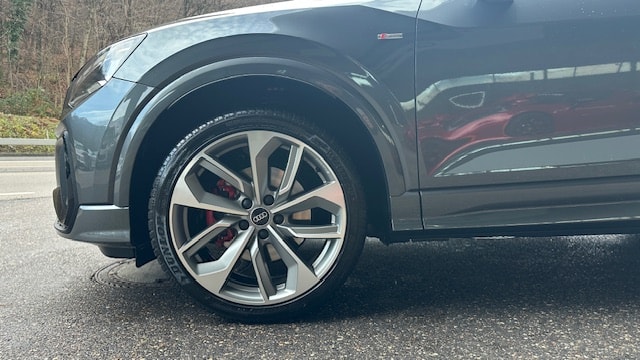 AUDI Q2 35 TFSI S line S-tronic-image-4