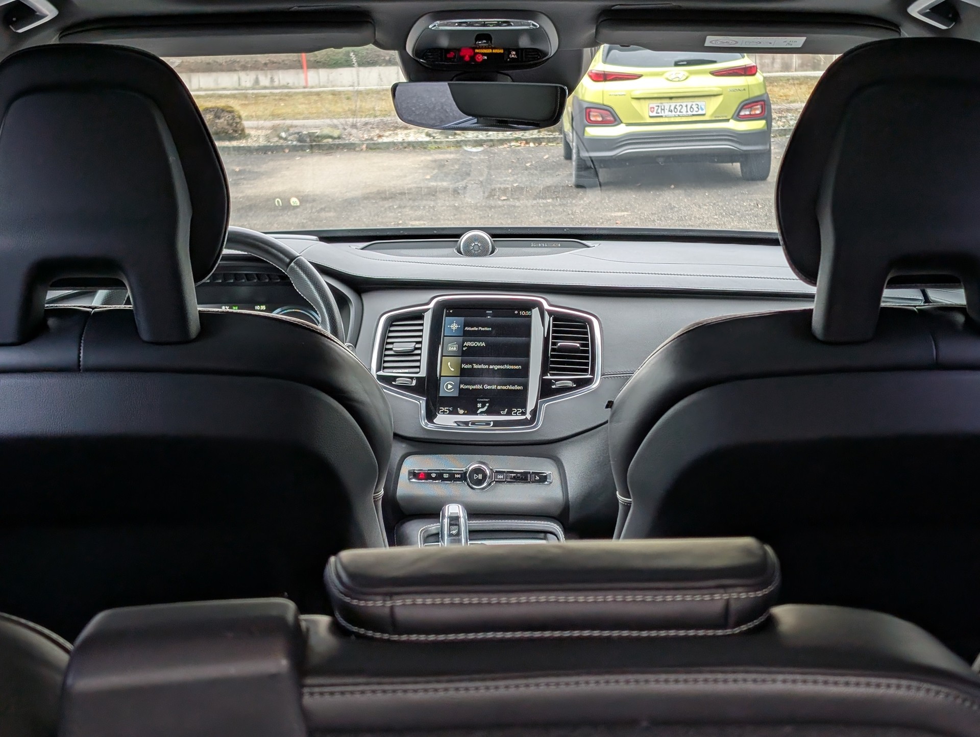 VOLVO XC90 T8 AWD R-Design Geartronic-image-9