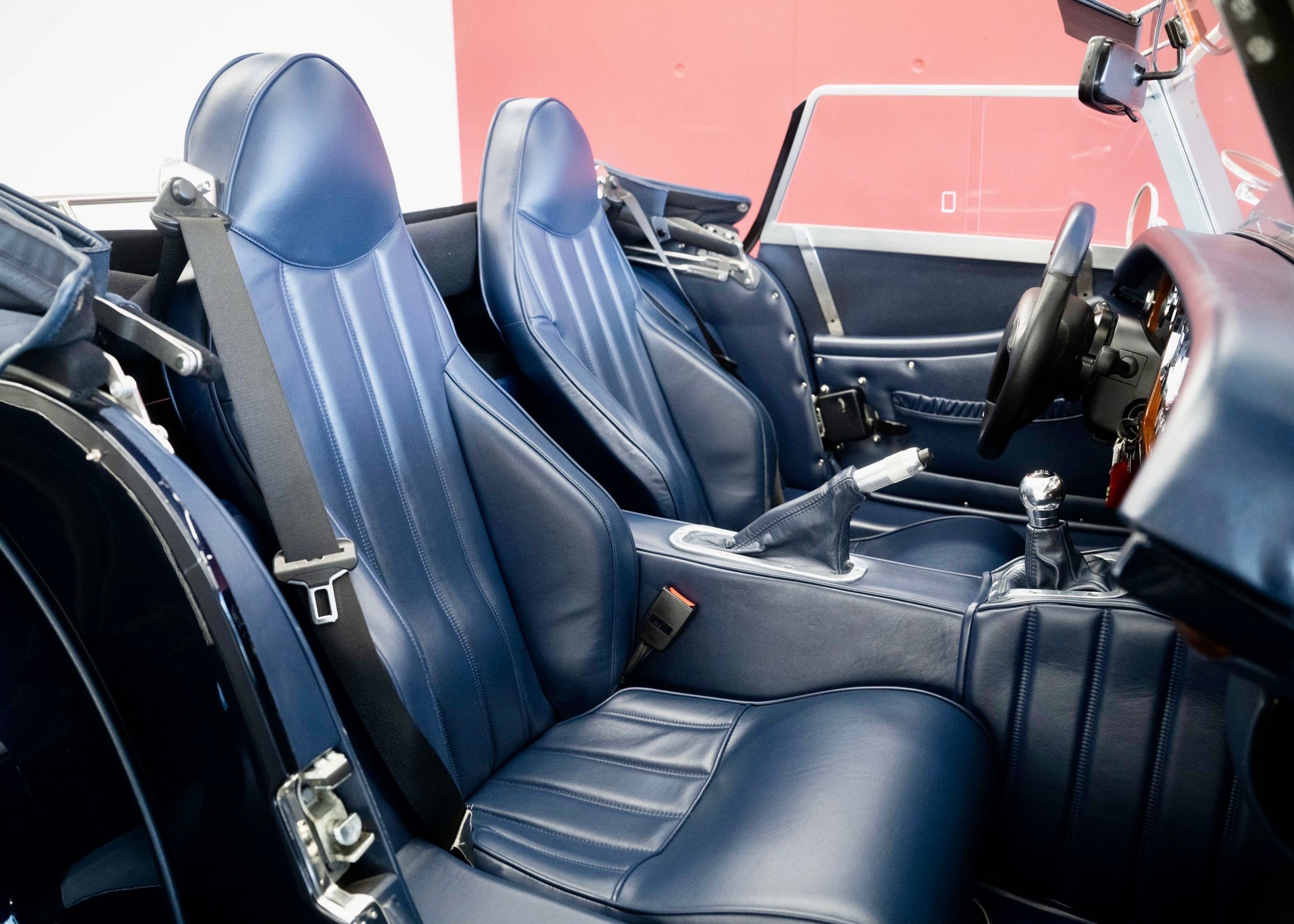 MORGAN Plus 8 4.8 V8 Manual transmission (1 of 70)-image-26
