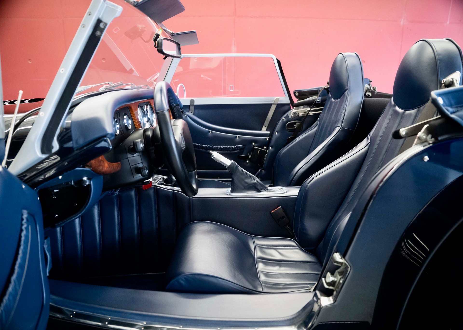 MORGAN Plus 8 4.8 V8 Manual transmission (1 of 70)-image-21