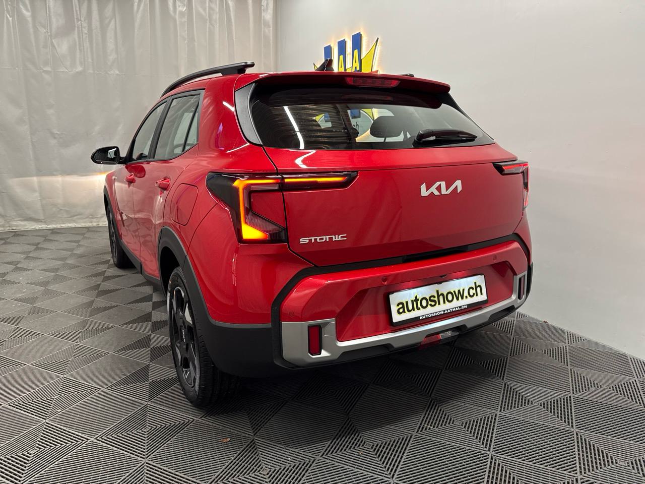 KIA Stonic 1.0 T-GD Stonic DCT-image-11