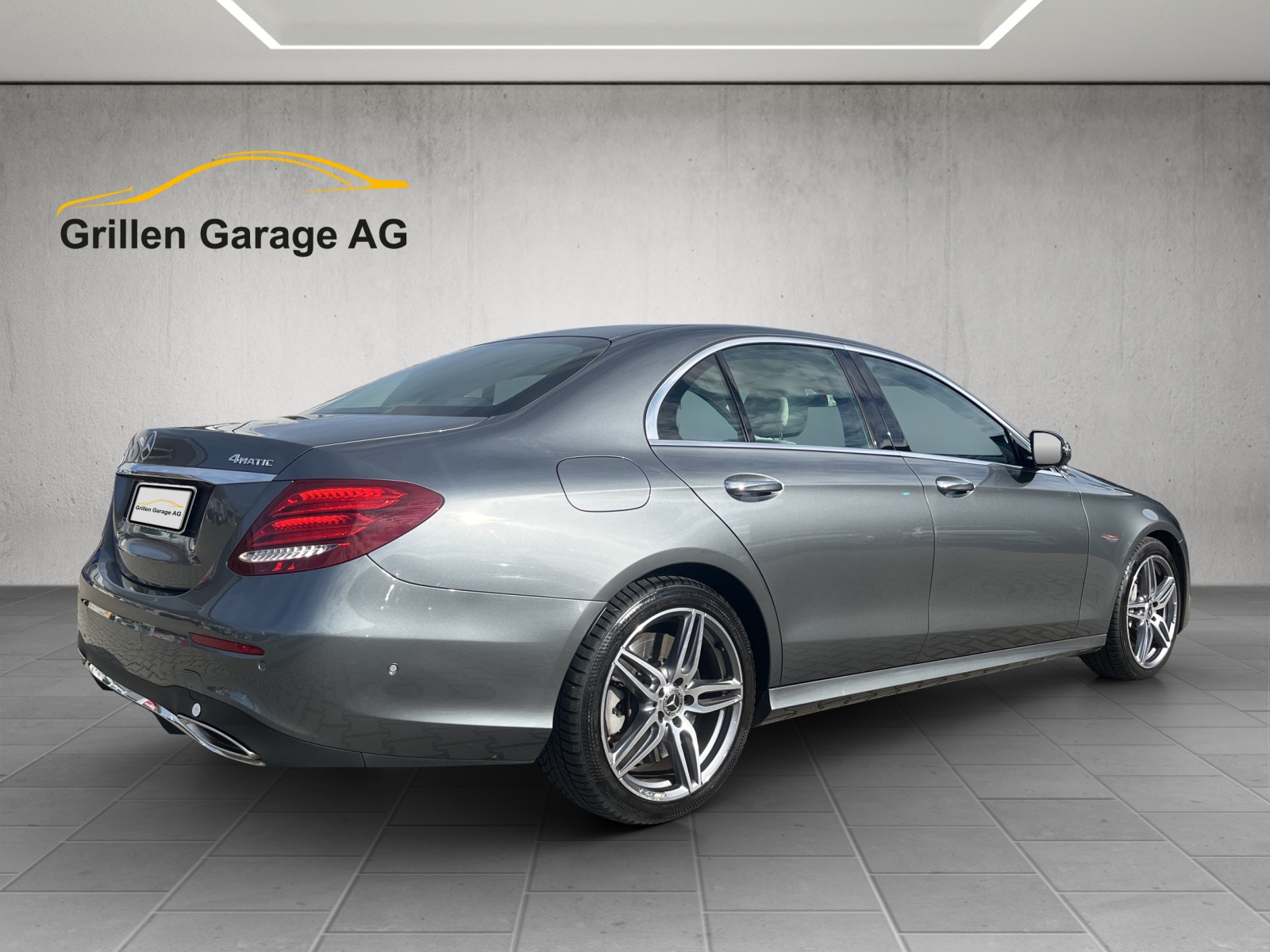 MERCEDES-BENZ E 400 Avantgarde 4matic-image-4