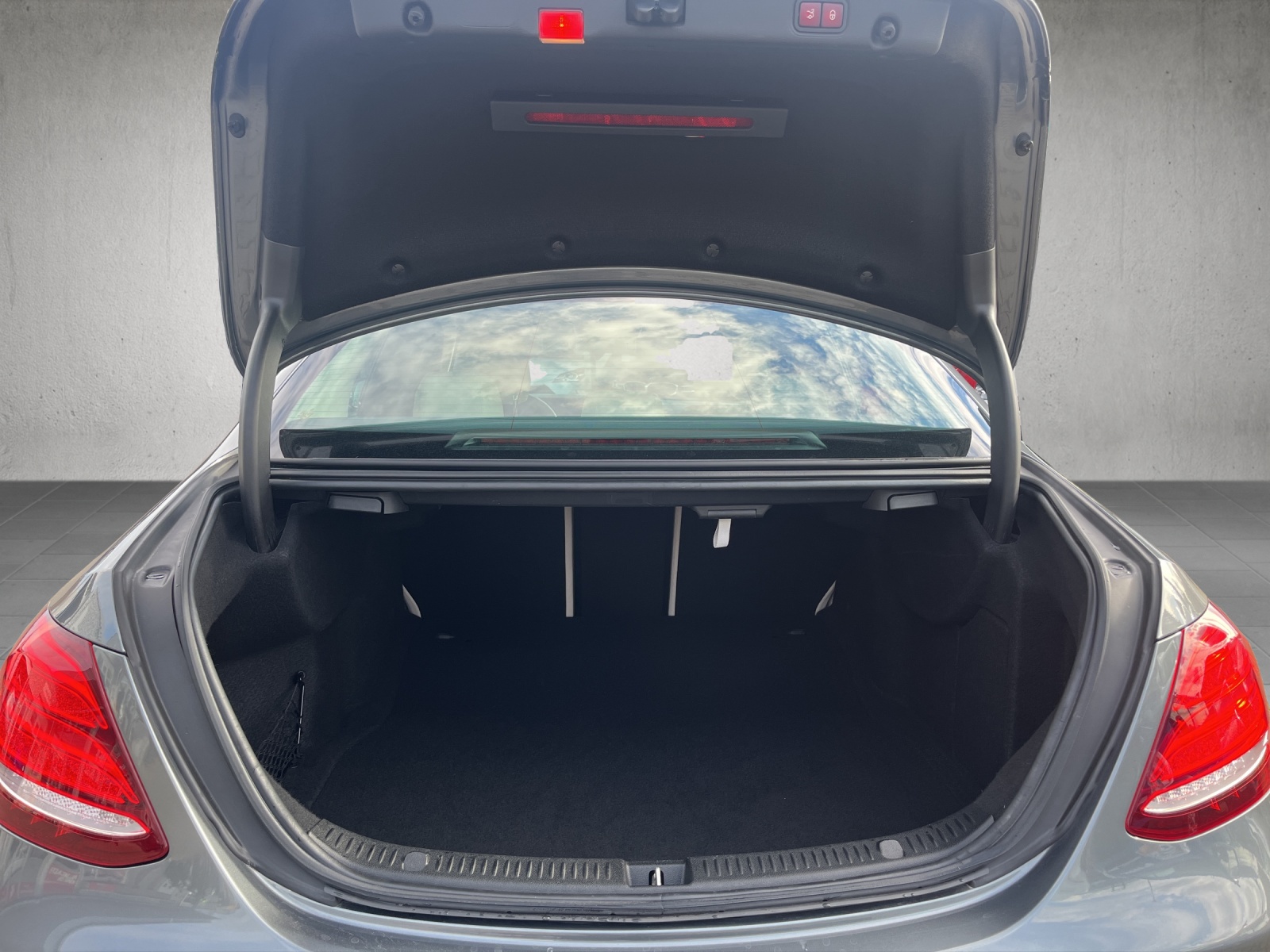 MERCEDES-BENZ E 400 Avantgarde 4matic-image-14