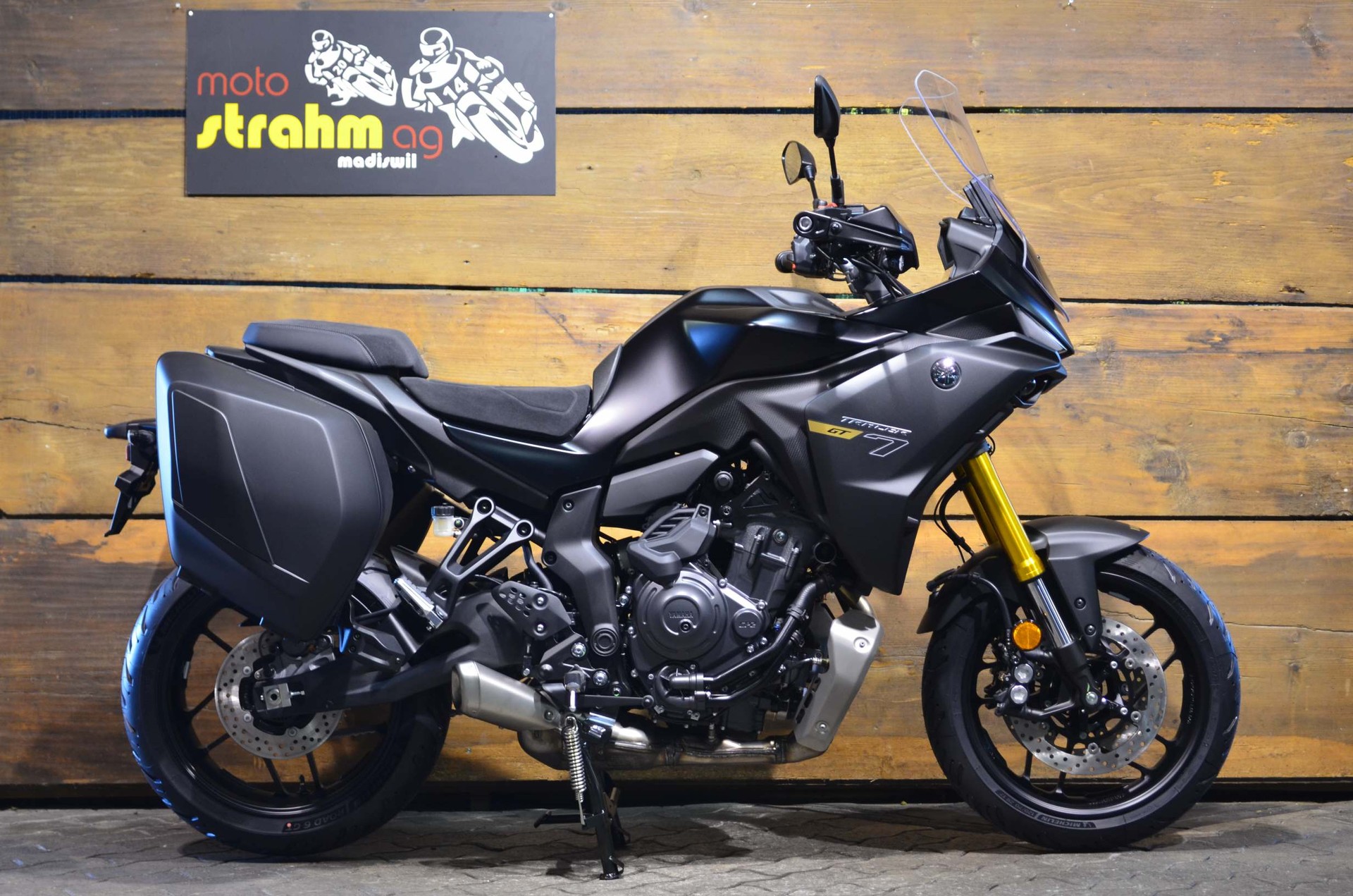 YAMAHA Tracer 7 GT ABS Y-AMT-image-1