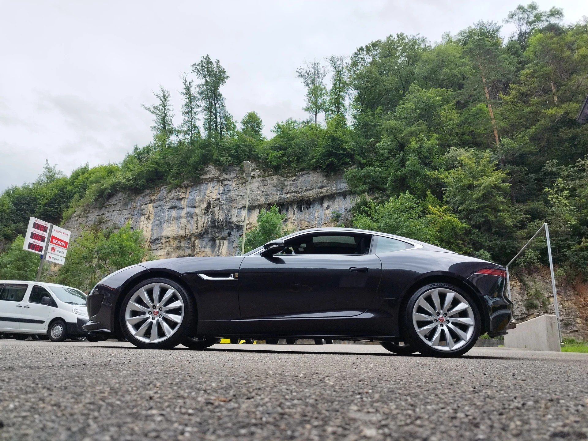 JAGUAR F-Type Coupé R 5.0 V8 S/C-image-8