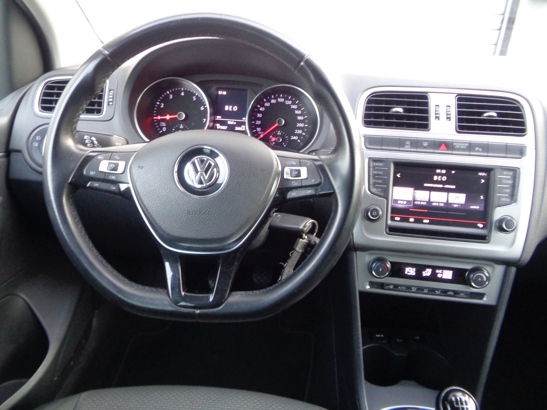 VW Polo 1.2 TSI BMT Highline-image-3