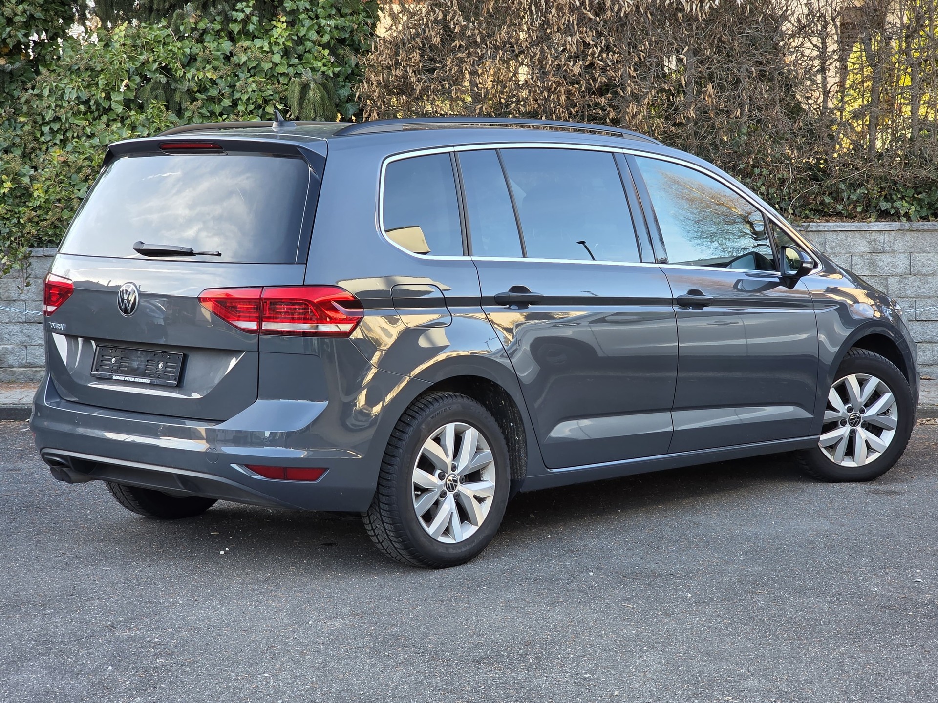 VW Touran 2.0 TDI BlueMotion Technology Comfortline DSG-image-2