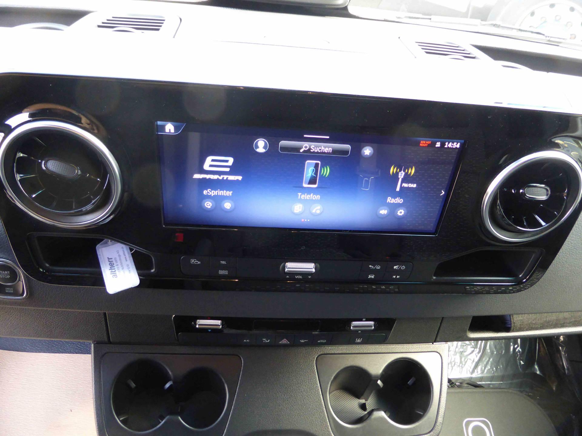 MERCEDES-BENZ eSprinter 320 Kaw. 3665 S 81 kWh Pro-image-10