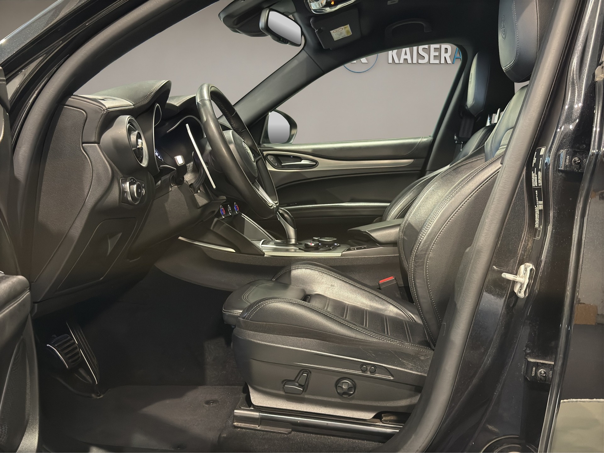 ALFA ROMEO Stelvio 2.0 Super Q4 Automatic-image-8