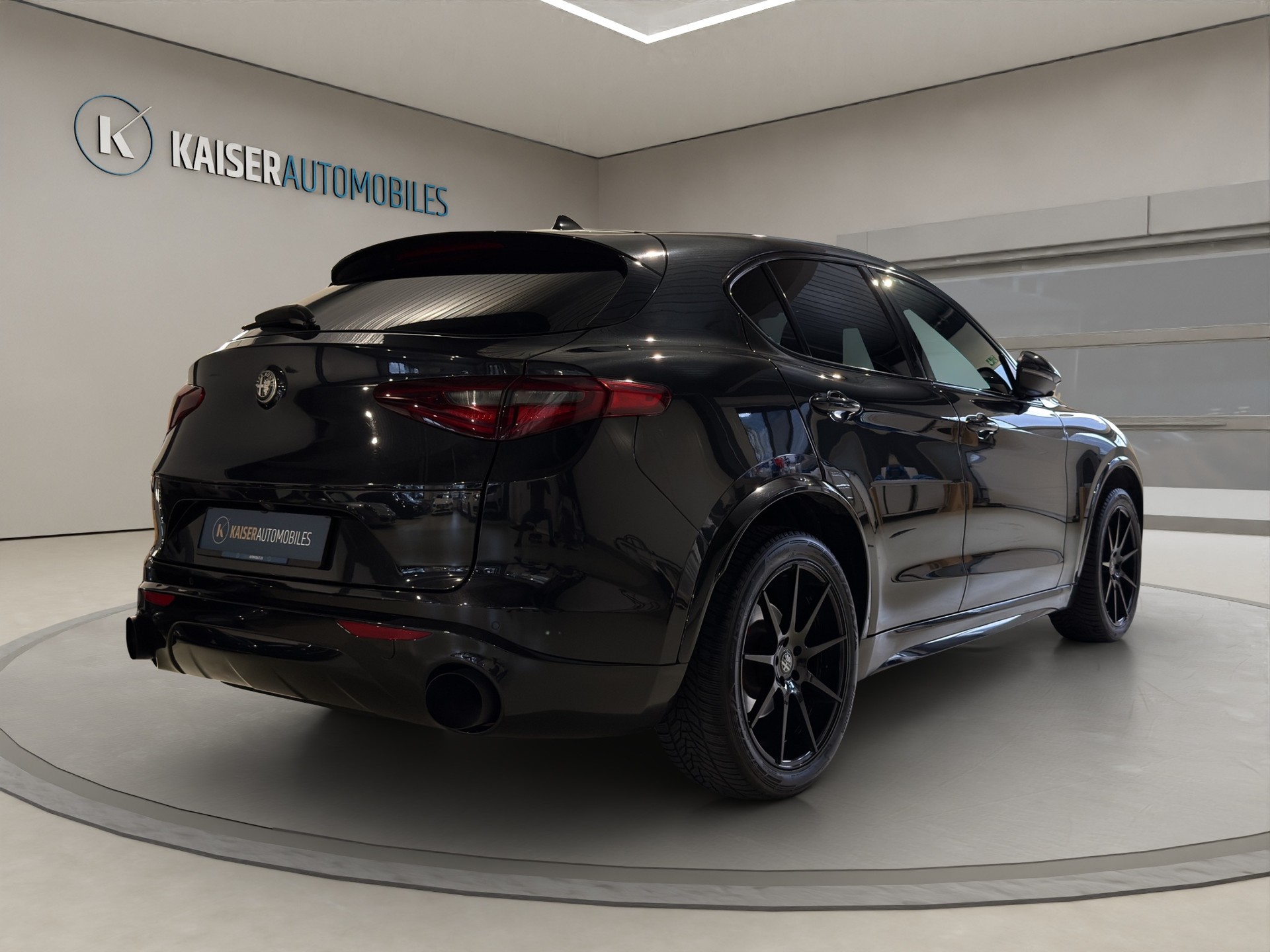 ALFA ROMEO Stelvio 2.0 Super Q4 Automatic-showroom-element-3