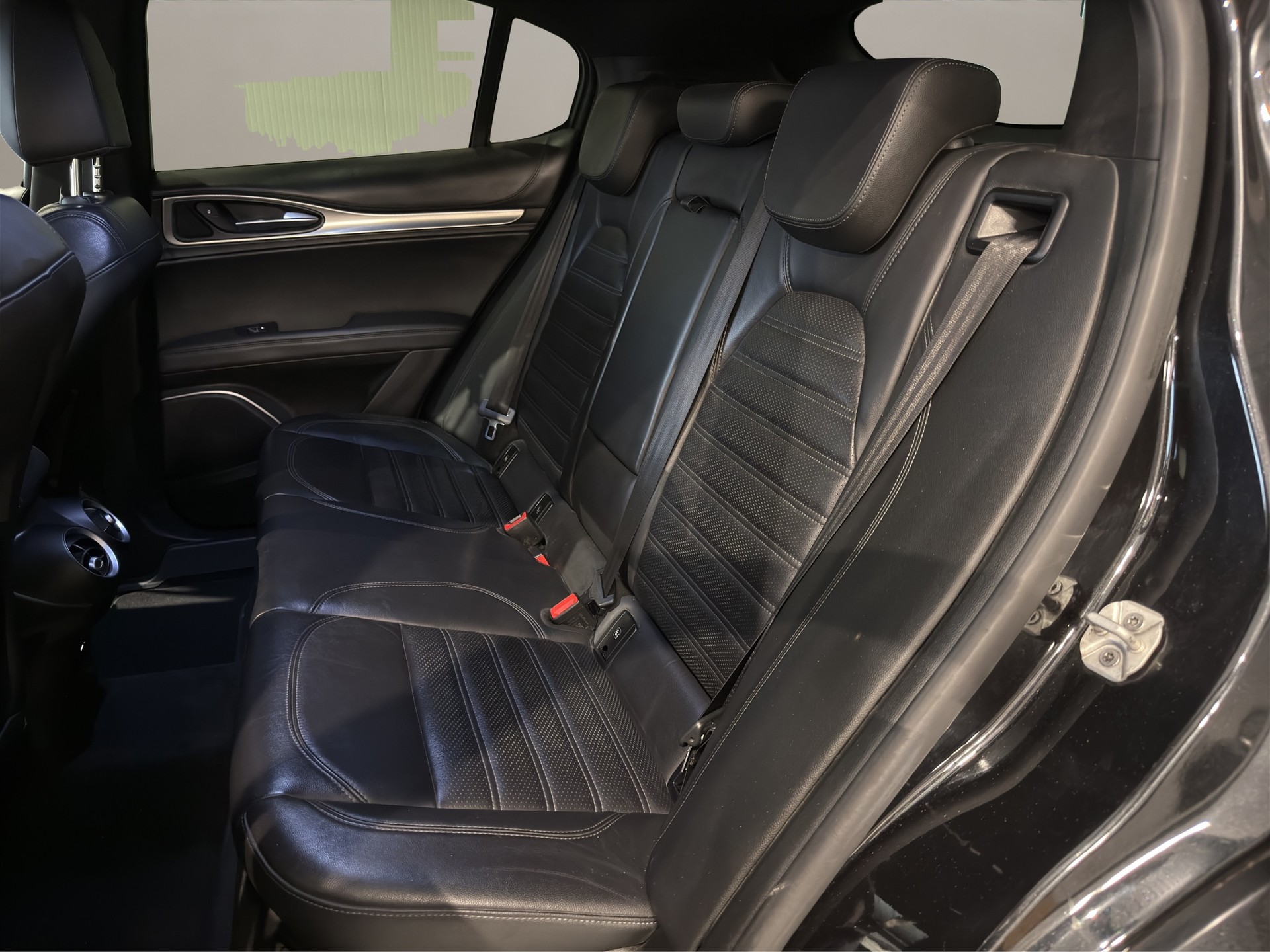 ALFA ROMEO Stelvio 2.0 Super Q4 Automatic-image-16