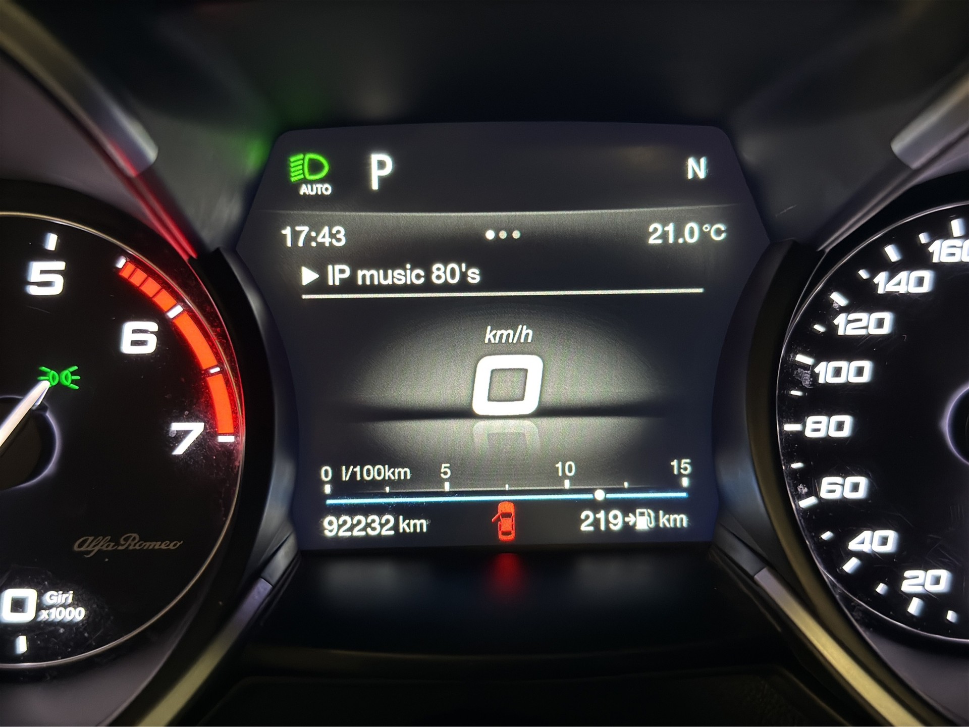 ALFA ROMEO Stelvio 2.0 Super Q4 Automatic-image-12