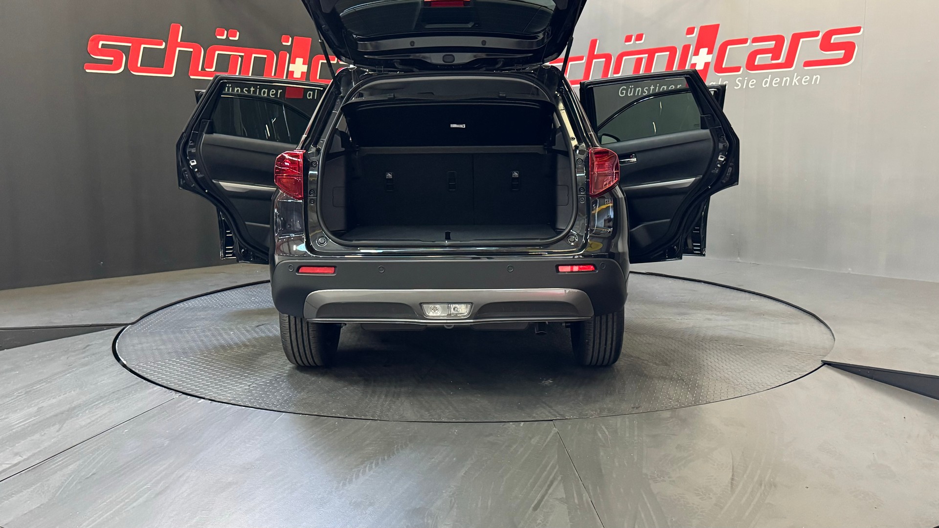 SUZUKI Vitara 1.4 Boosterjet Compact Top 4x4 Hybrid Automatic-image-5