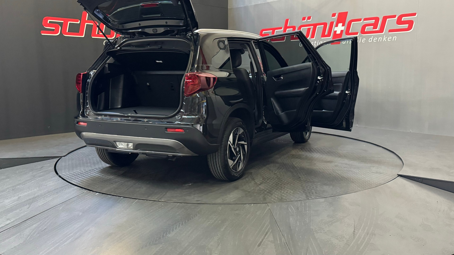 SUZUKI Vitara 1.4 Boosterjet Compact Top 4x4 Hybrid Automatic-image-6