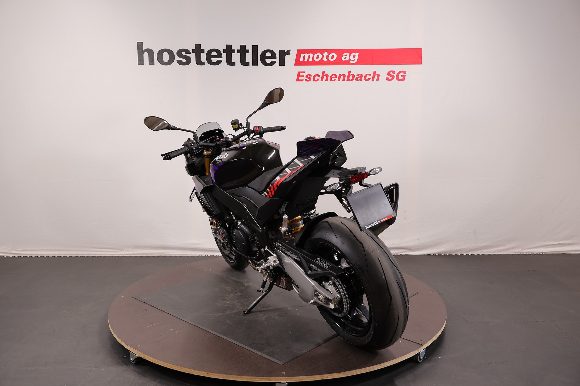 APRILIA Tuono 1100 V4 Factory-image-3