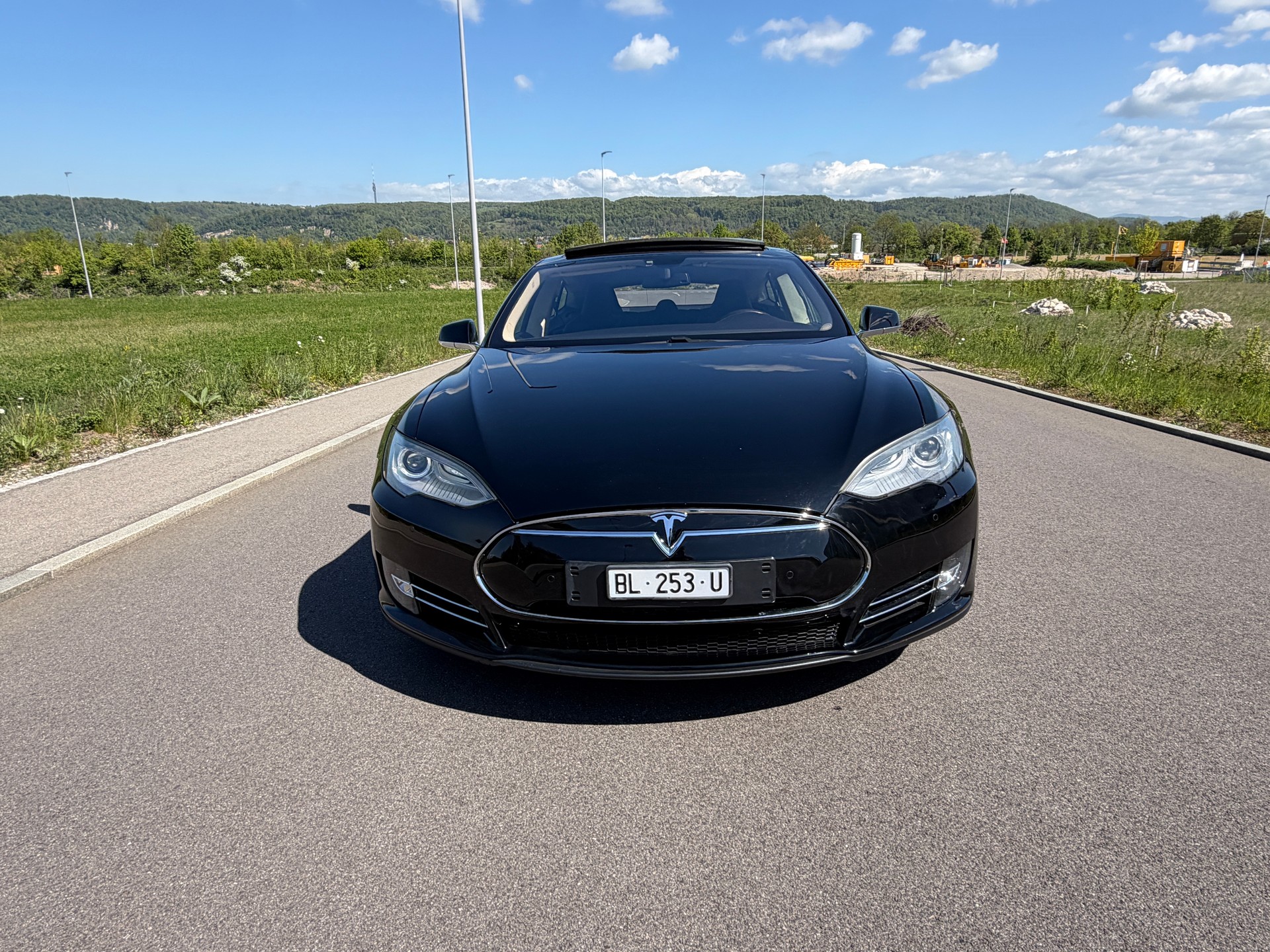 TESLA Model S 85 ...Kein Free Supercharger...-showroom-element-3
