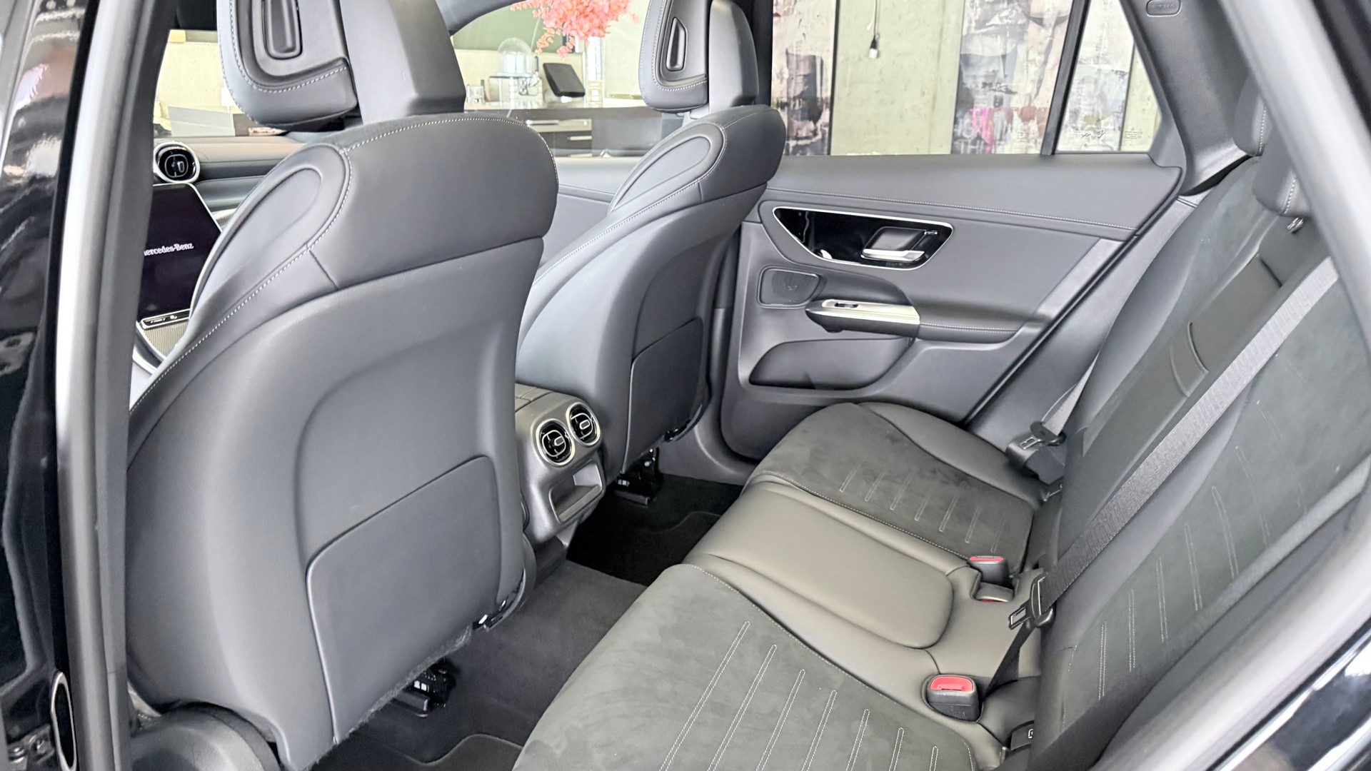 MERCEDES-BENZ GLC 220 d AMG Line 4matic-image-15
