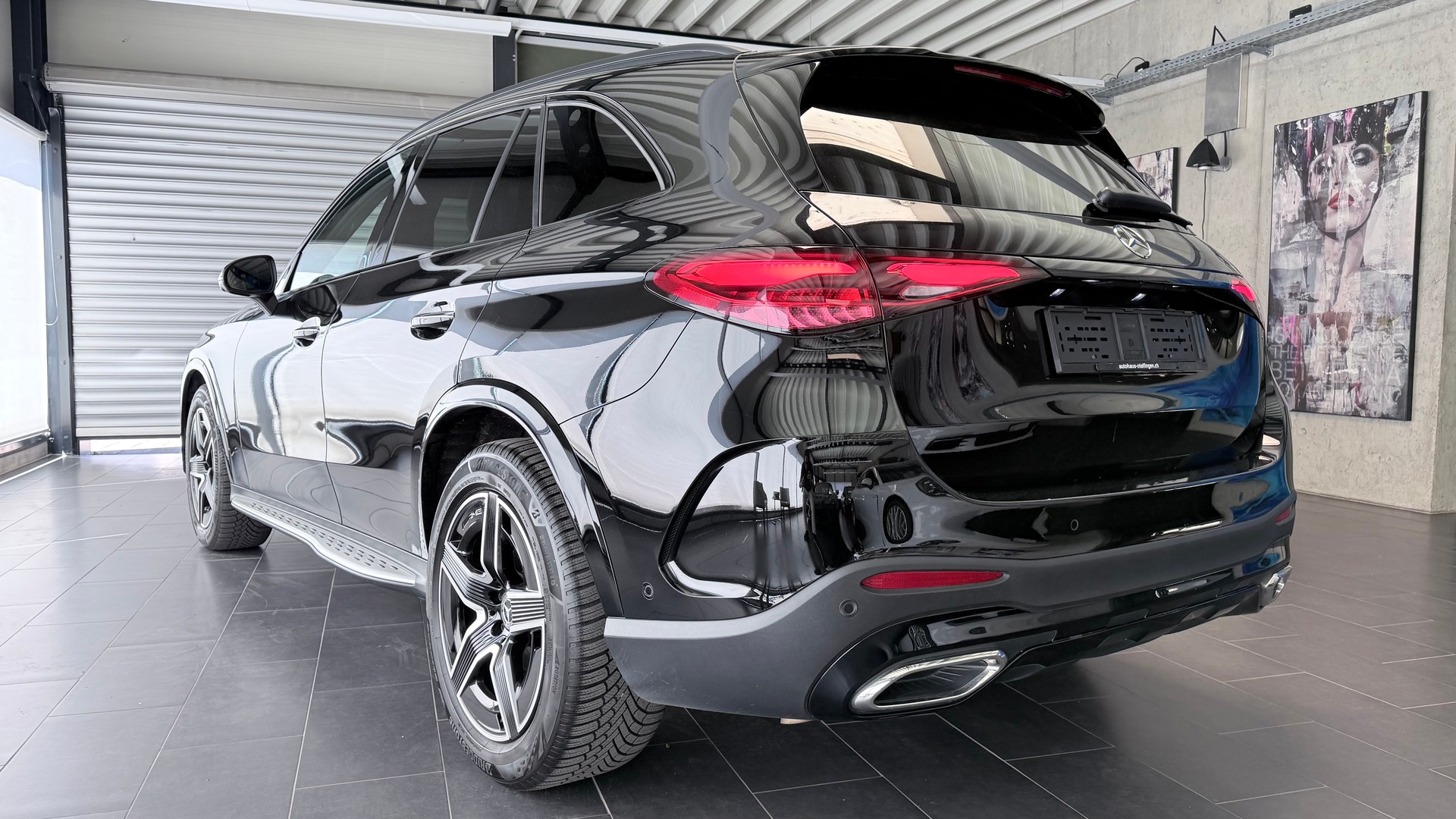 MERCEDES-BENZ GLC 220 d AMG Line 4matic-image-7